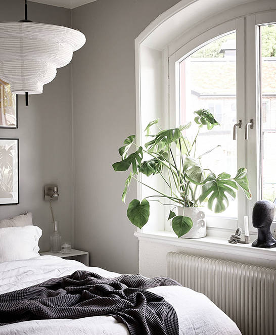 Malá ložnice ve skandinávském stylu